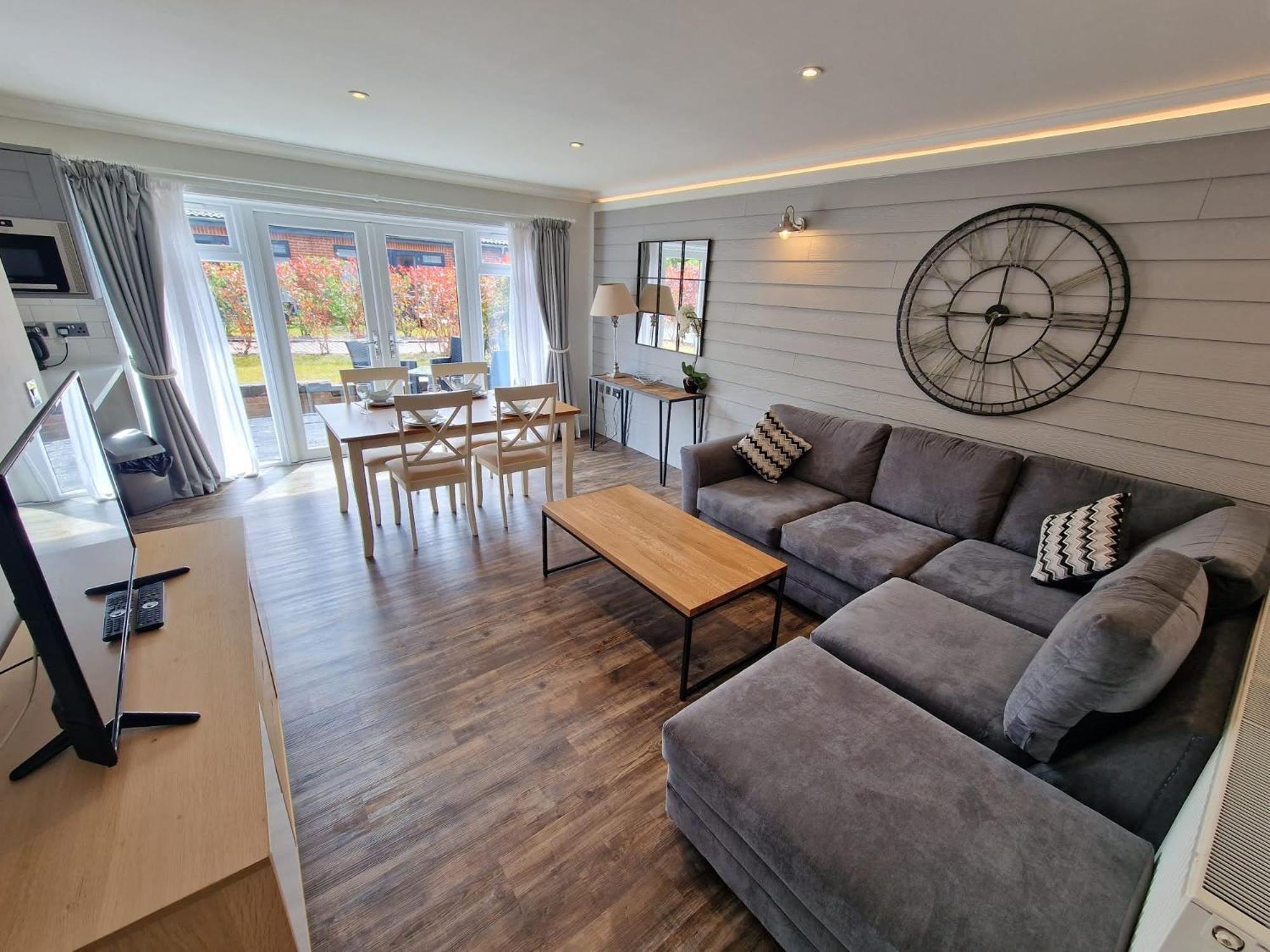 The Lakes Rookley Exteriér fotografie Interior of a static